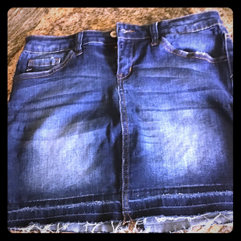 Never worn Super Cute Mini!!